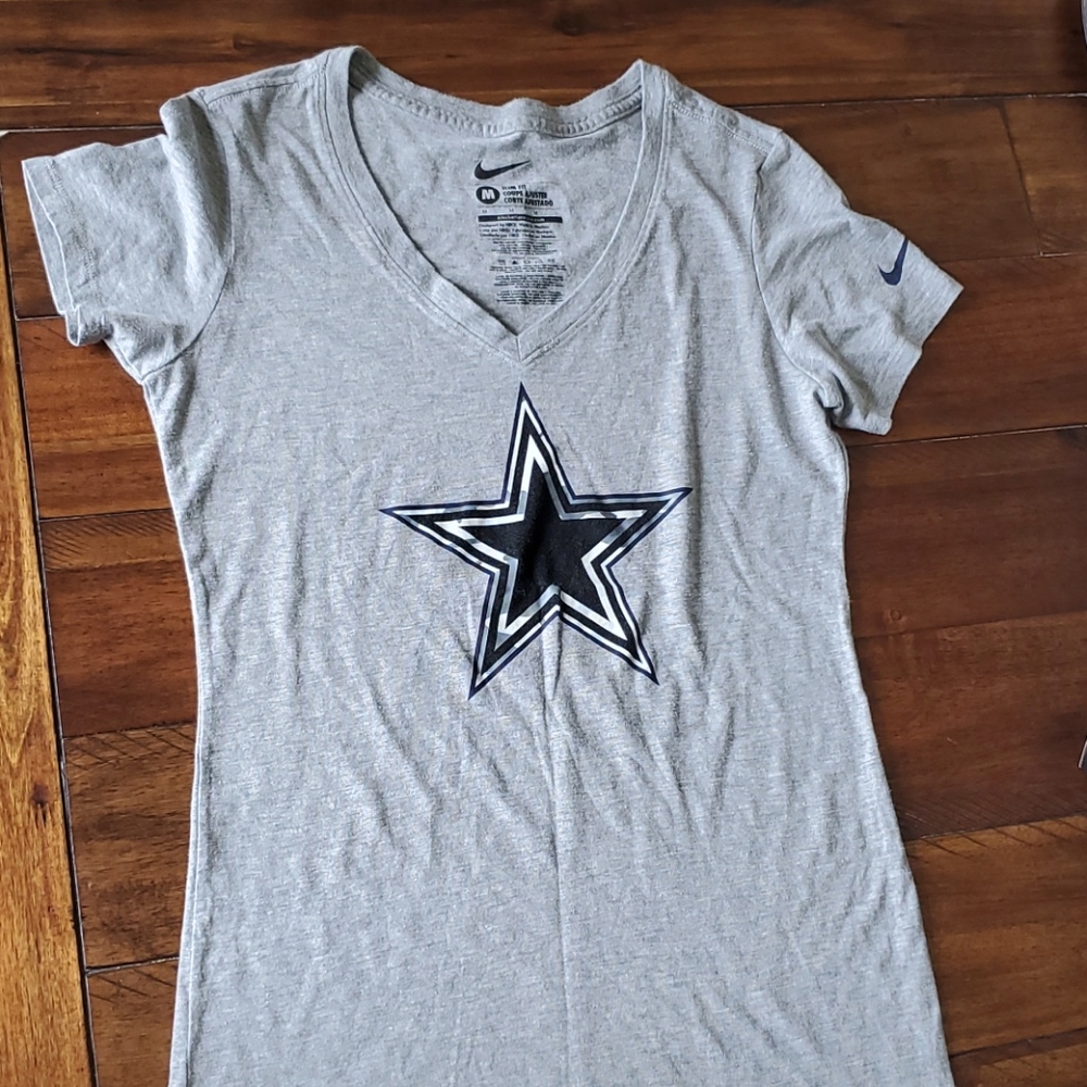 Nike Women's Gray Dallas Cowboys Star Short Sleeve Tee